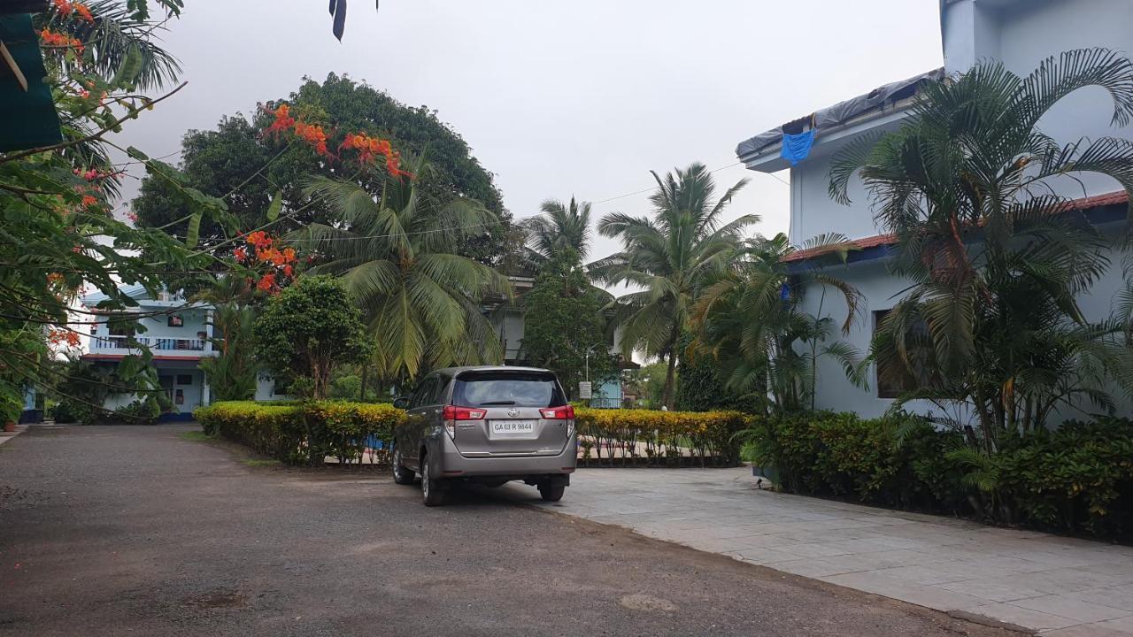 Gr Stays - Duplex 3Bhk Villa With Pool Arpora I Baga Beach 5 Mins Eksteriør billede