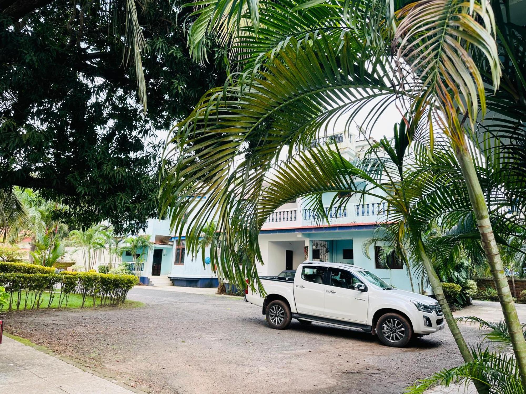 Gr Stays - Duplex 3Bhk Villa With Pool Arpora I Baga Beach 5 Mins Eksteriør billede