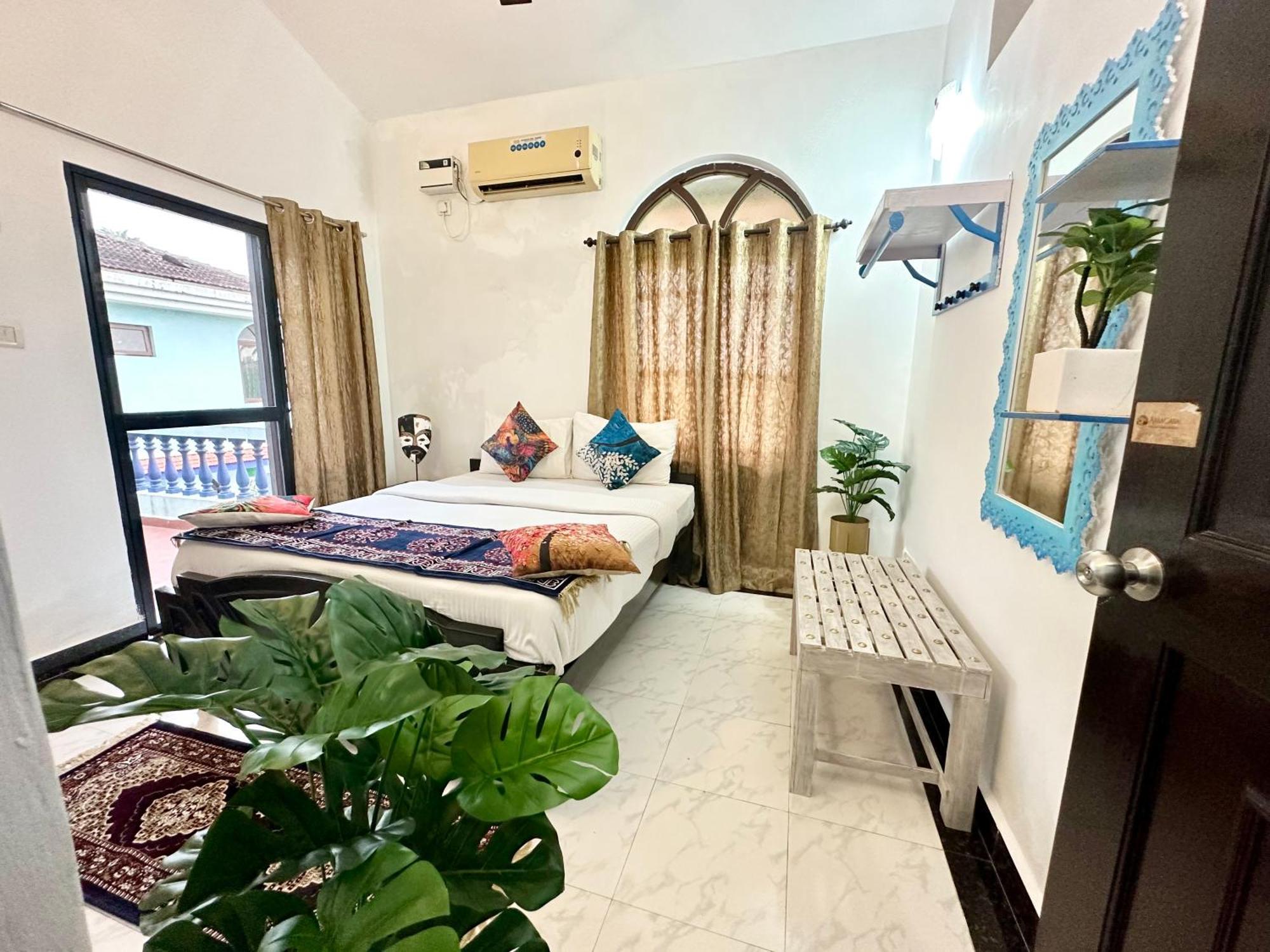 Gr Stays - Duplex 3Bhk Villa With Pool Arpora I Baga Beach 5 Mins Eksteriør billede