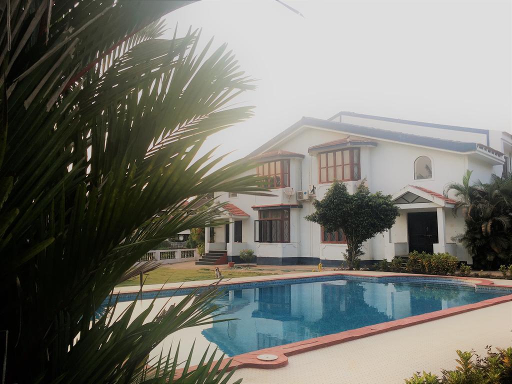 Gr Stays - Duplex 3Bhk Villa With Pool Arpora I Baga Beach 5 Mins Eksteriør billede